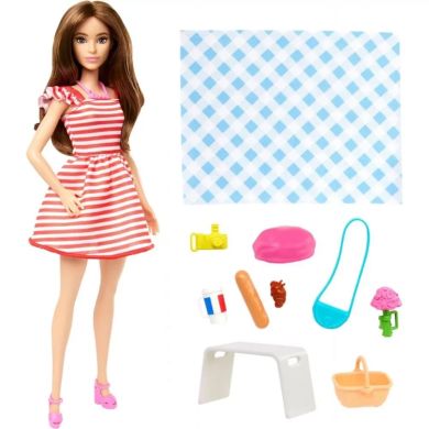 Кукла Barbie В Париже HWH99