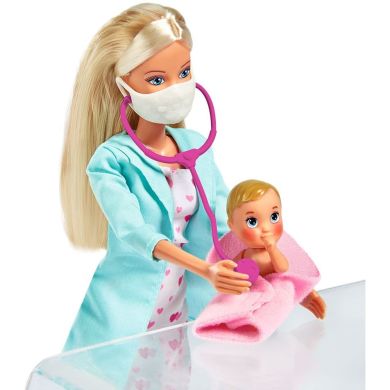 Кукольный набор Штеффи Добрый доктор с малышом, с Аксессуары 5733493