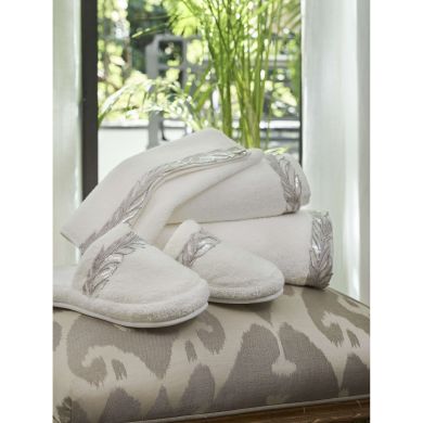 Комплект для вани JESSI CREAM (халат S/M, 2 рушники, тапочки) PEPPERHOME KELLY 0246
