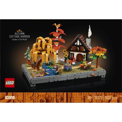 Конструктор LEGO Icons Осенний коттеджный сад 11372