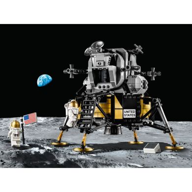 Конструктор NASA Apollo 11 Lunar Lander LEGO Creator Expert 1087 деталів 10266