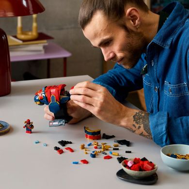 Конструктор Погруддя Залізної Людини-Павука LEGO Super Heroes 76326