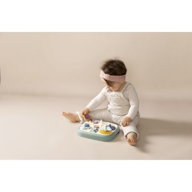Функциональный бизиборд Smoby Little Активность, 23,5х25х6,7см., 12 мес. + SMOBY TOYS 7600140317