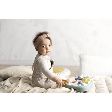 Функциональный бизиборд Smoby Little Активность, 23,5х25х6,7см., 12 мес. + SMOBY TOYS 7600140317