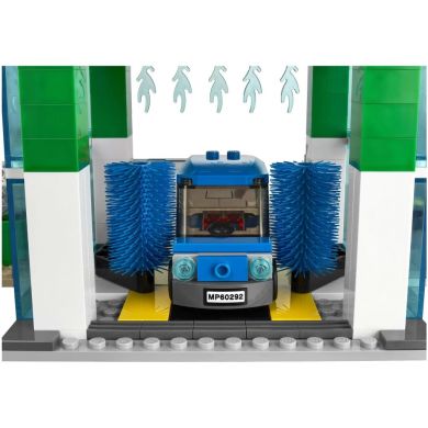 Конструктор LEGO City Центр города 790 деталей 60292